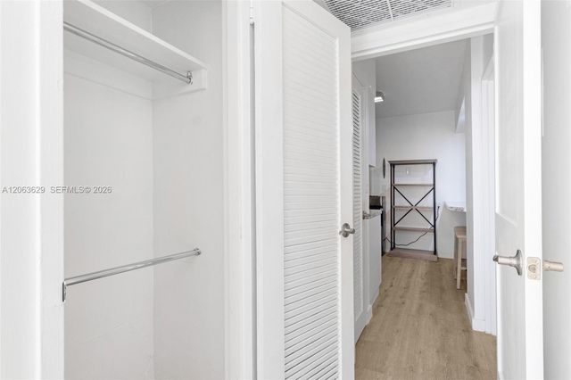 5700 Collins Avenue 4C, Miami Beach, FL 33140