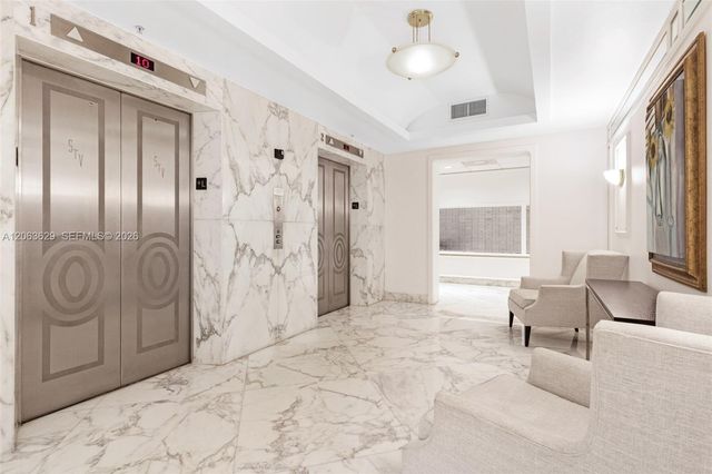 5700 Collins Avenue 4C, Miami Beach, FL 33140