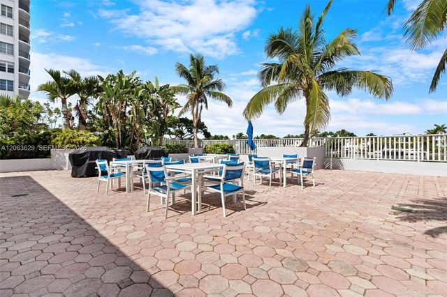5700 Collins Avenue 4C, Miami Beach, FL 33140