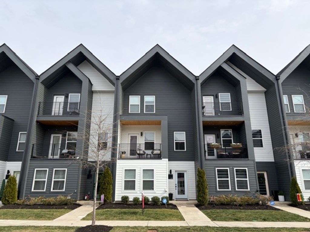 637 Markham St, Nashville, TN 37214