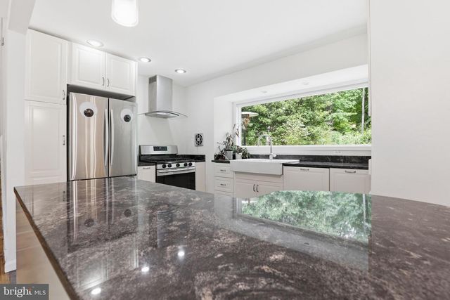 10926 ROMA ST, Fairfax, VA 22030
