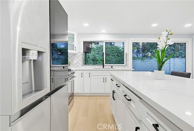 2020 Del Bay Street, Lakewood, CA 90712