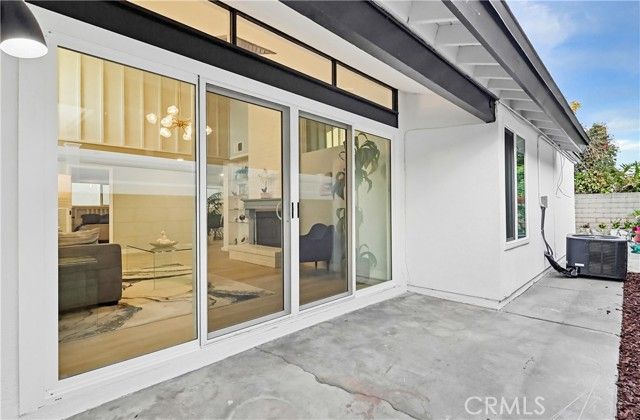 2020 Del Bay Street, Lakewood, CA 90712