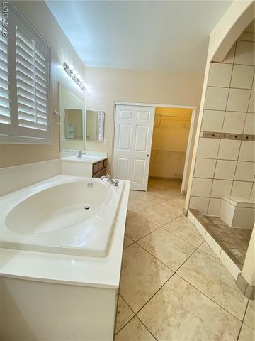 8683 Blakely Court, Las Vegas, NV 89148