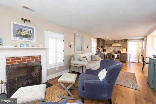 23 WINDSOR AVE, Cape May, NJ 08204