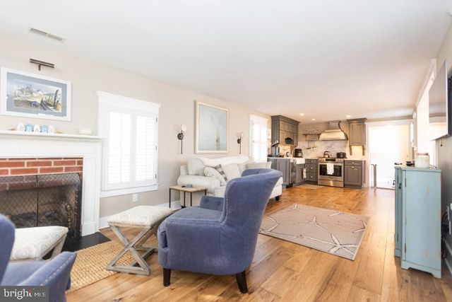 23 WINDSOR AVE, Cape May, NJ 08204