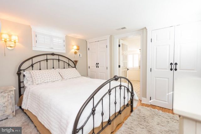 23 WINDSOR AVE, Cape May, NJ 08204