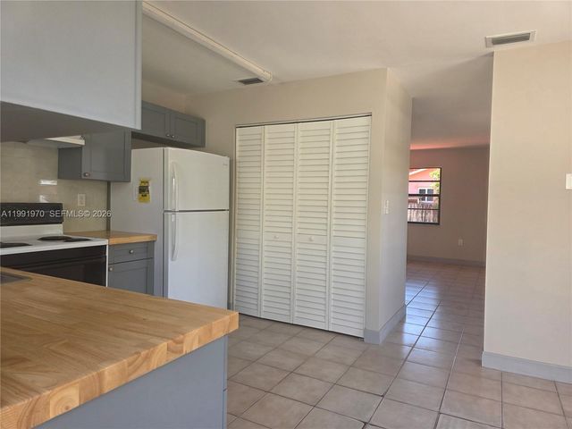 2331 SW 31st Ave 2331, Miami, FL 33145