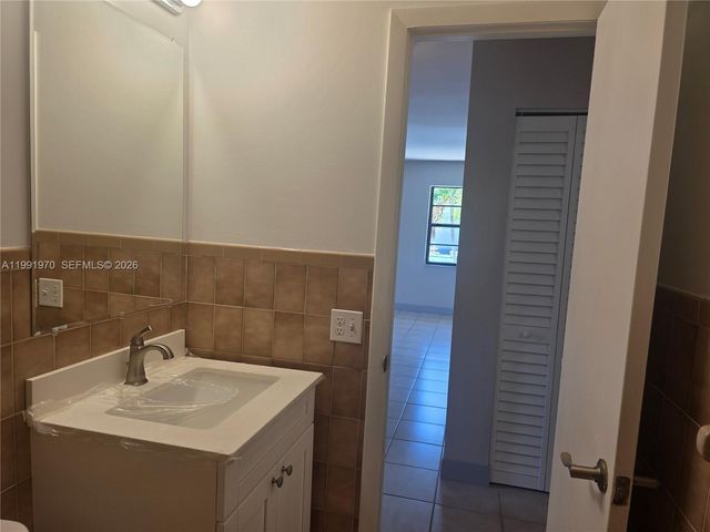 2331 SW 31st Ave 2331, Miami, FL 33145