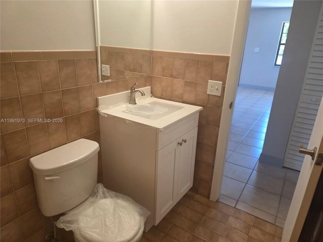 2331 SW 31st Ave 2331, Miami, FL 33145