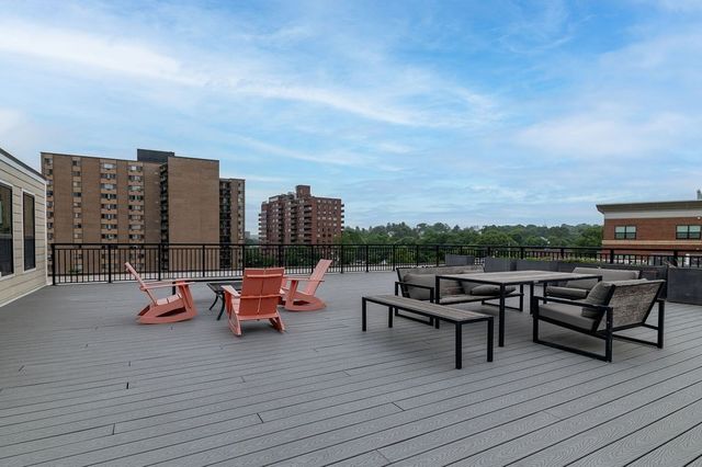 999 Hancock Street 209, Quincy, MA 02169
