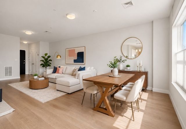 999 Hancock Street 209, Quincy, MA 02169