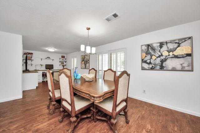 5823 Mcknight Street, Houston, TX 77035