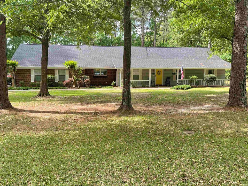 151 Fawnwood Circle, El Dorado, AR 71730