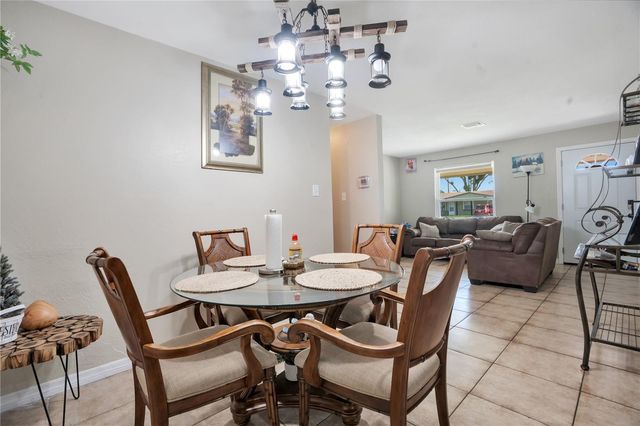 4325 CASSIUS STREET, Orlando, FL 32811