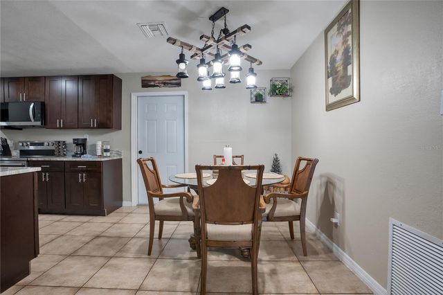 4325 CASSIUS STREET, Orlando, FL 32811