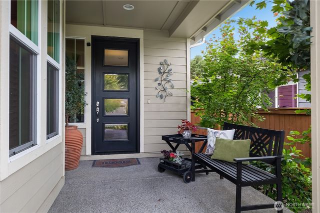 8618 Anderson Court NE, Lacey, WA 98516
