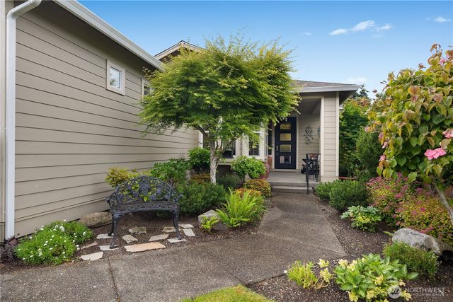8618 Anderson Court NE, Lacey, WA 98516