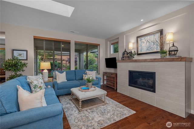 8618 Anderson Court NE, Lacey, WA 98516