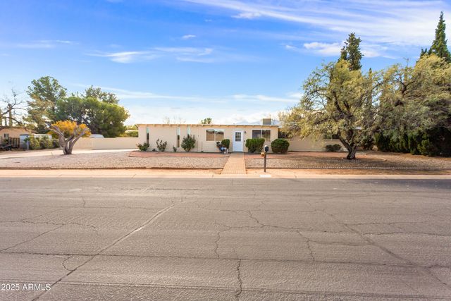 1206 SUFFOLK Road, Sierra Vista, AZ 85635