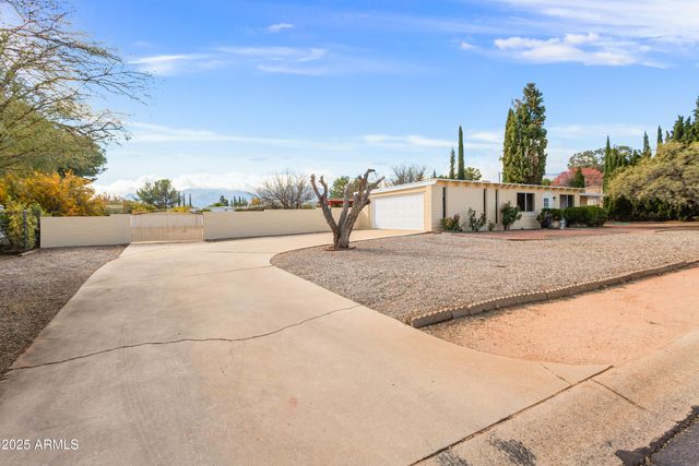 1206 SUFFOLK Road, Sierra Vista, AZ 85635