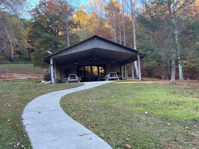 1 Bartin Ridge, Murphy, NC 28906