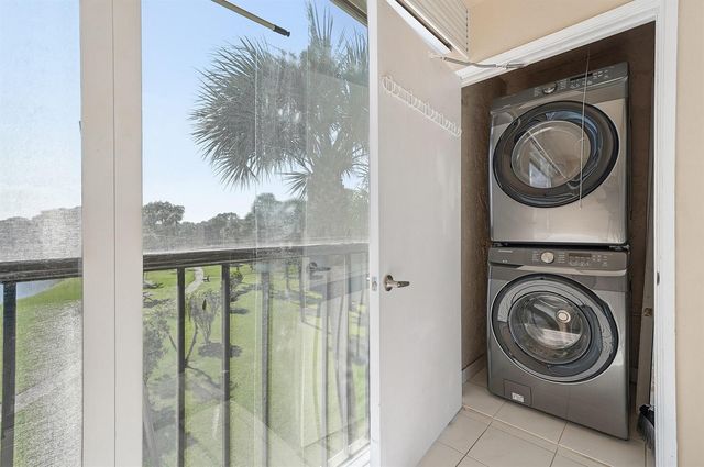 5130 Las Verdes Circle 307, Delray Beach, FL 33484