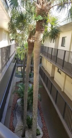 5130 Las Verdes Circle 307, Delray Beach, FL 33484