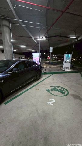 1177 Queen Street 1708, Honolulu, HI 96814