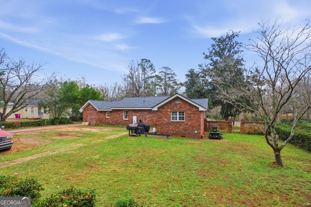518 Ridgeland Drive, Sandersville, GA 31082