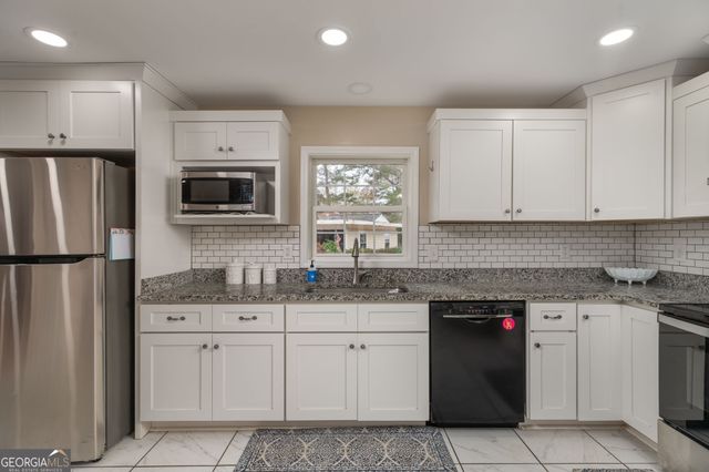 518 Ridgeland Drive, Sandersville, GA 31082