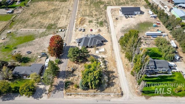 2572 Winchester Ln, Emmett, ID 83617 property photo