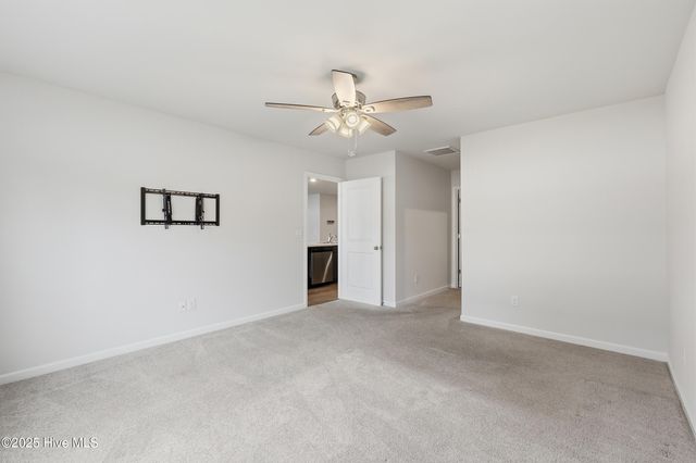 668 Buckeye Road NE, Leland, NC 28451