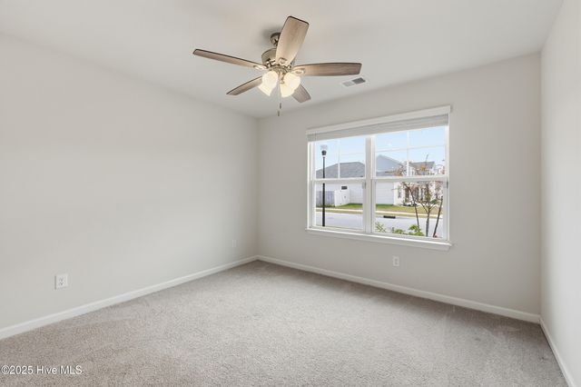 668 Buckeye Road NE, Leland, NC 28451