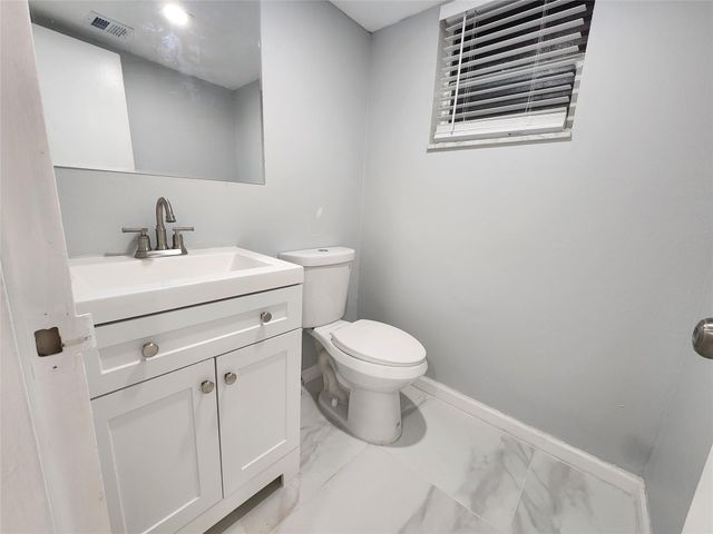 485 N Pine Island Rd 204, Fort Lauderdale, FL 33324