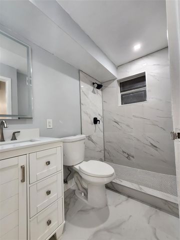 485 N Pine Island Rd 204, Fort Lauderdale, FL 33324