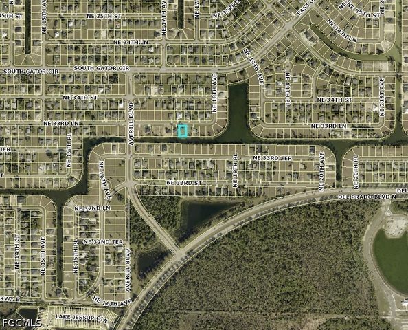 1712 NE 33rd LN, Cape Coral, FL 33909