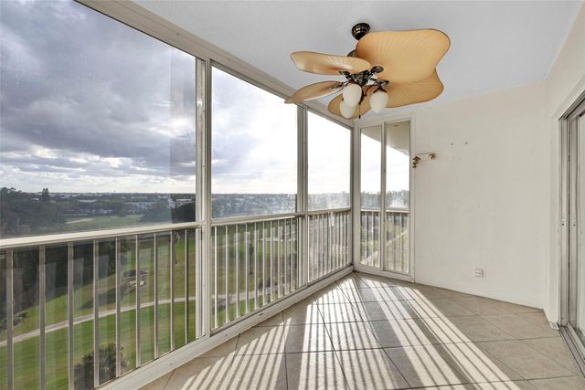 3050 N Palm Aire Drive 909, Pompano Beach, FL 33069