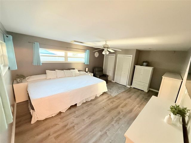 102 GLEN RIDGE AVENUE, Temple Terrace, FL 33617
