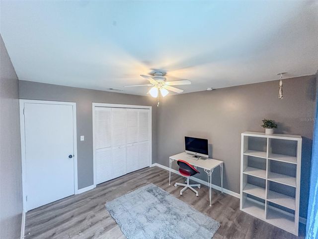 102 GLEN RIDGE AVENUE, Temple Terrace, FL 33617