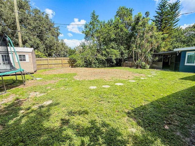 102 GLEN RIDGE AVENUE, Temple Terrace, FL 33617