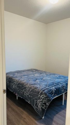 14338 W El Mar Avenue, Kerman, CA 93630