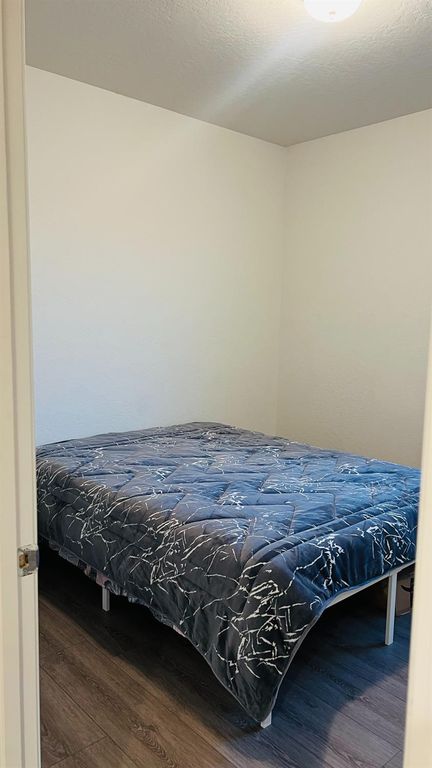 Image 15 of property listing at 14338 W El Mar Avenue, Kerman, CA 93630