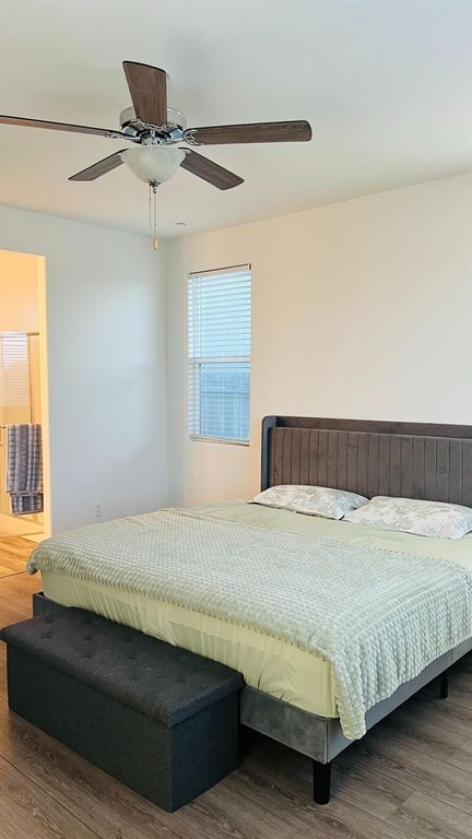 Image 5 of property listing at 14338 W El Mar Avenue, Kerman, CA 93630