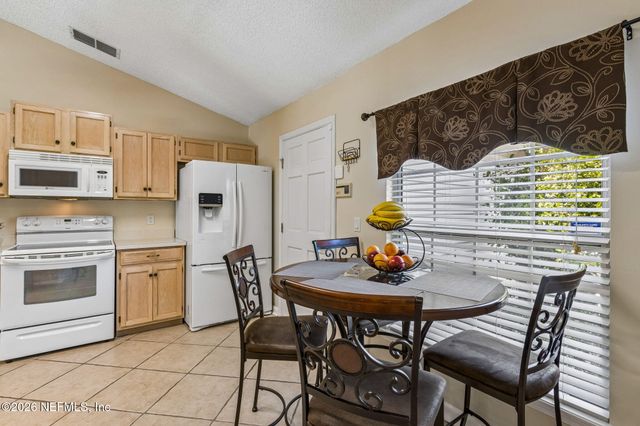 4584 ARROW WIND Lane, Jacksonville, FL 32258