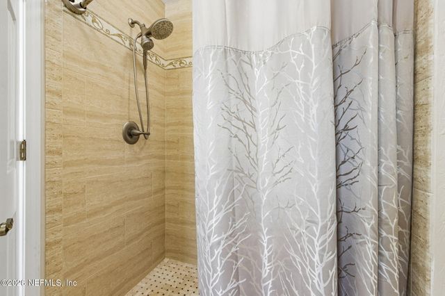 4584 ARROW WIND Lane, Jacksonville, FL 32258