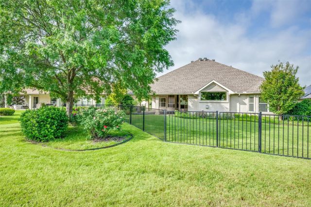 9716 Amber Court, Denton, TX 76207