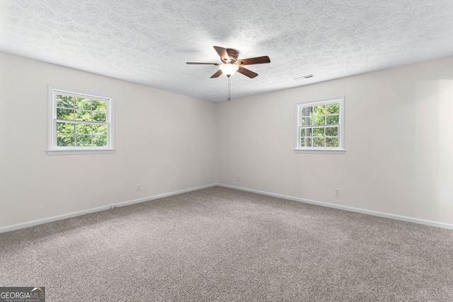 223 Pinehaven Drive, Lagrange, GA 30240