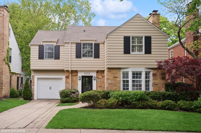 3233 Park Place, Evanston, IL 60201