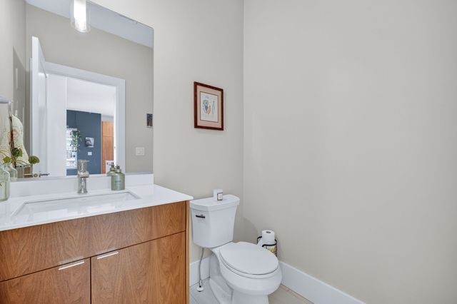 8536 Long Meadow Lane, Johnston, IA 50131